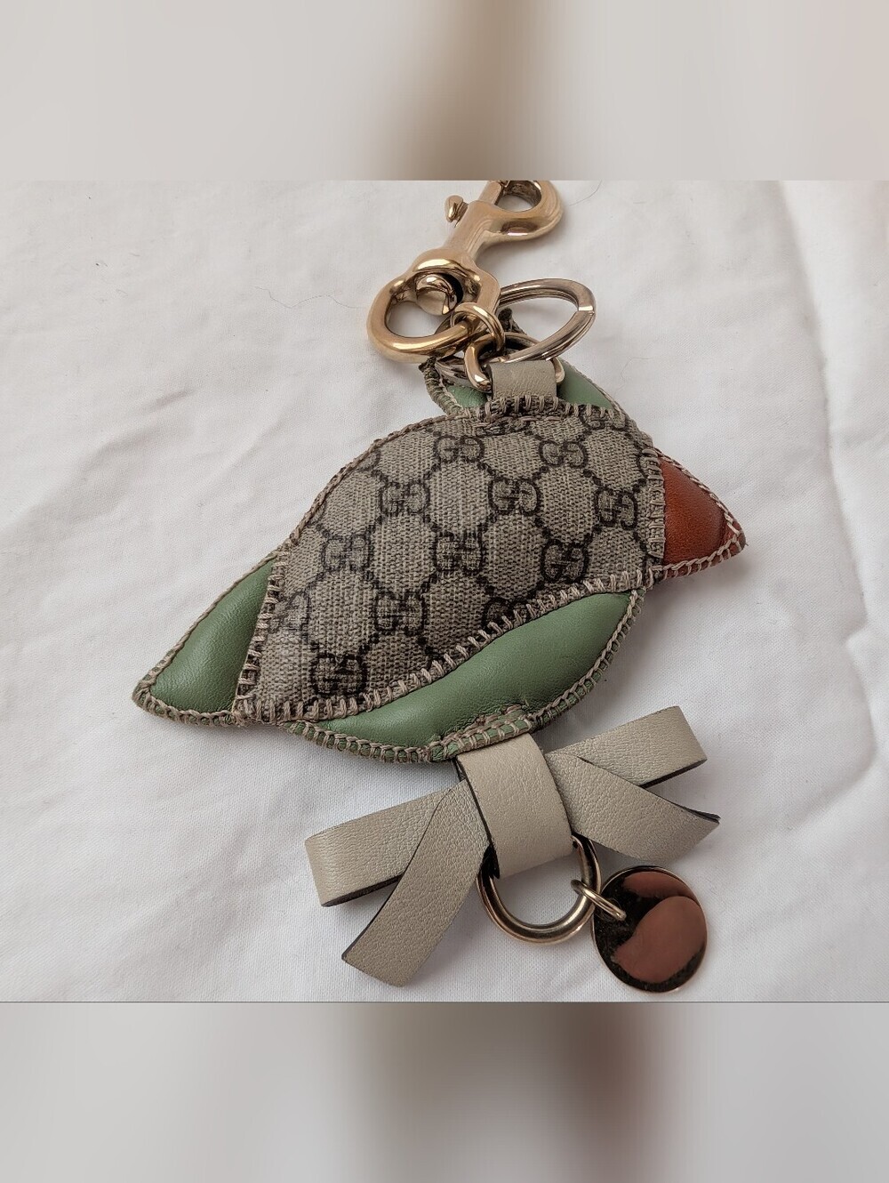 GUCCI Micro GG Papagallo Parrot Charm - Picture 7 of 10